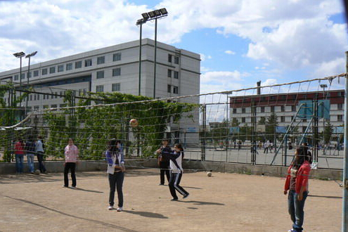 呼和浩特民族学院