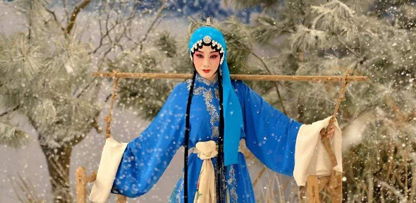 融媒体视域下中国戏曲的网络传播研究