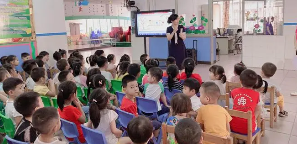 幼儿教育“小学化”倾向的表现、原因及应对策略