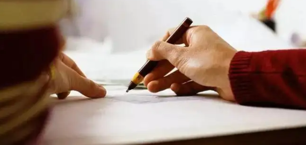 英文论文的字体和字号要求