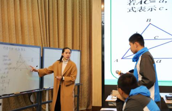 分层次教学模式在高等数学教学的运用