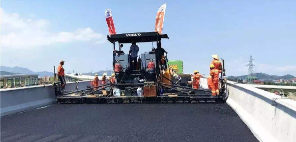 温度对公路路面的影响及控制措施