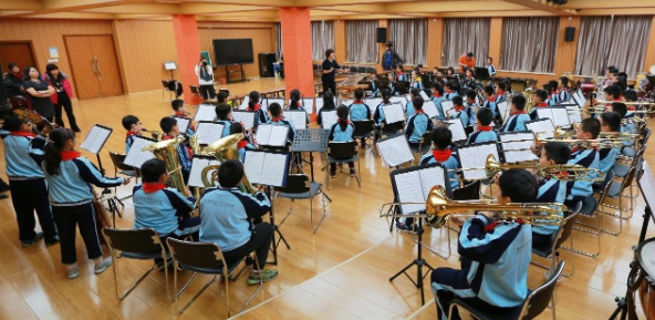 小学音乐教学中学生学习兴趣的激发与培养分析